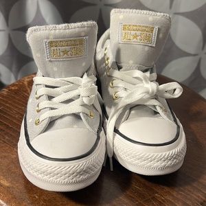 Converse - Grey & White Low Top - 7